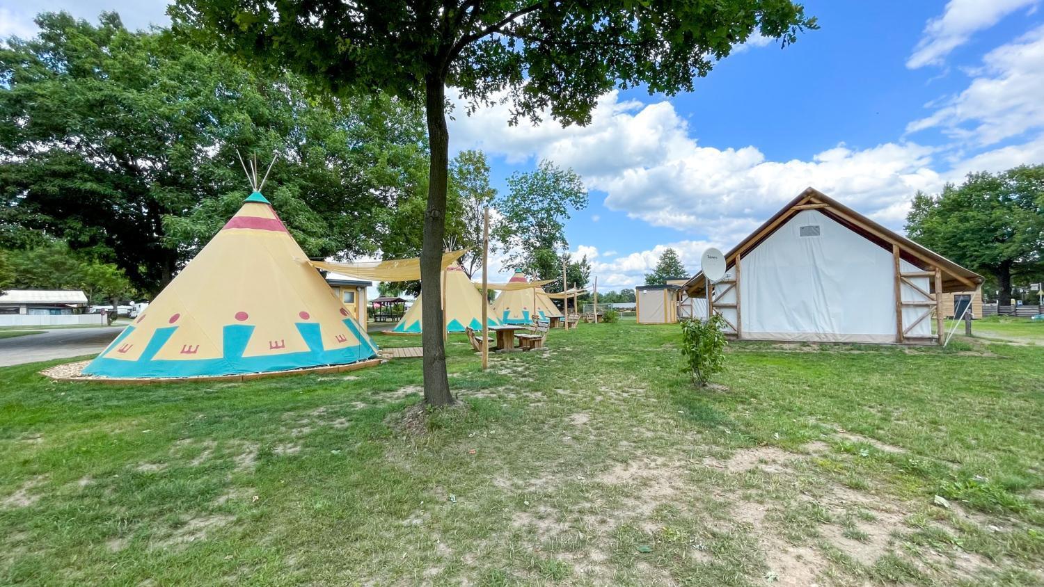 Tipi Missouri Apartment Falkenberg/Elster Exterior photo